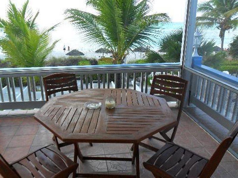 Sibonne Beach Hotel Grace Bay Exteriér fotografie